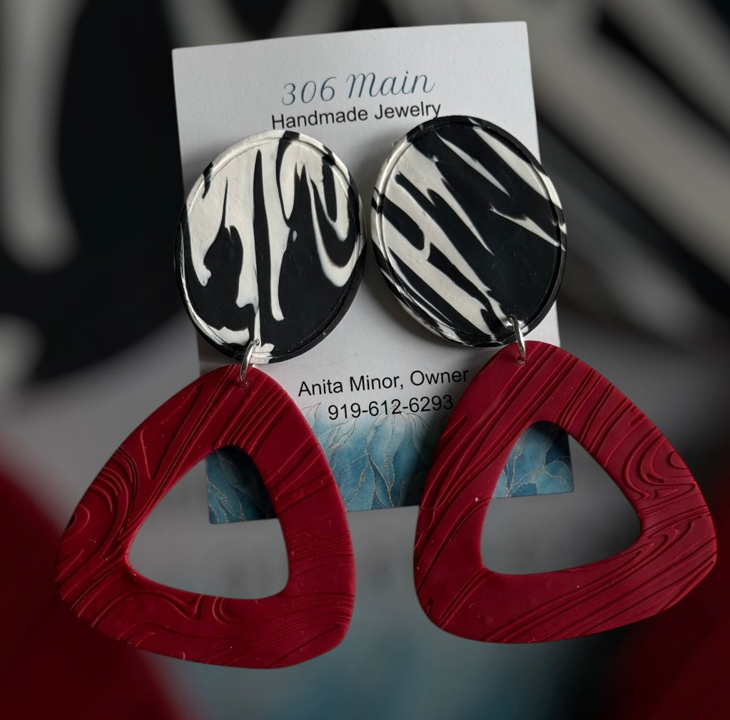 That Girl - Red, Black & White